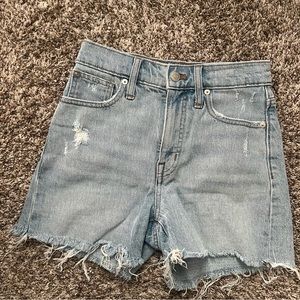 Madewell. Denim High Rise Shorts. Size 23.